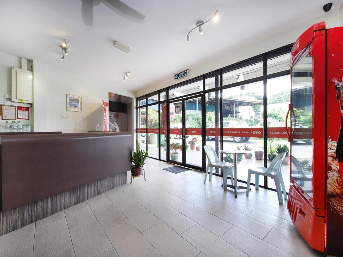 Oyo 44034 Furama Lodging House Kuching Exterior photo